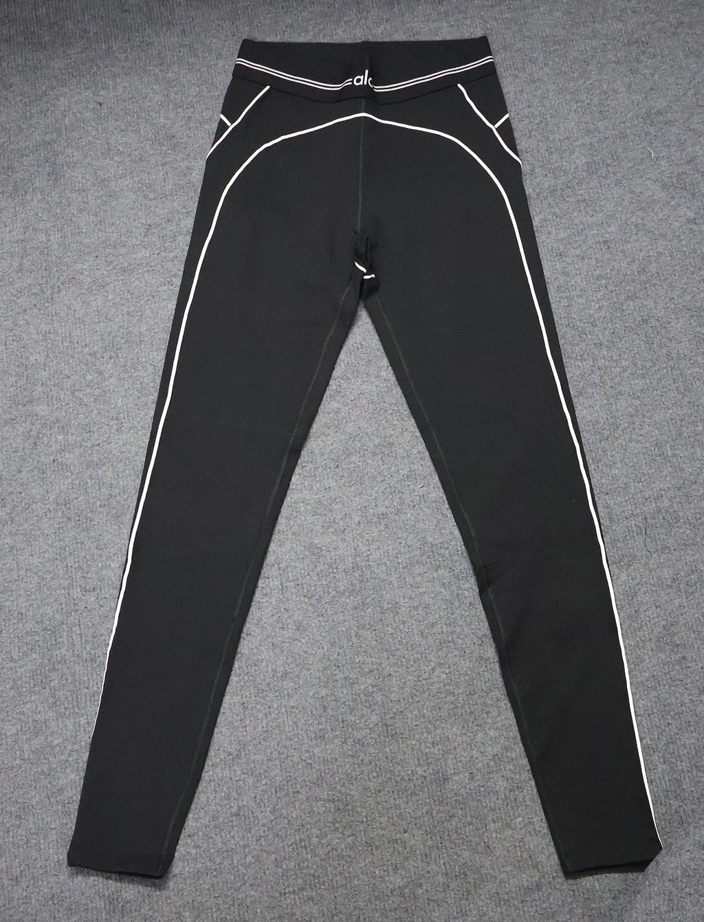 ALO Sports Bra And Leggings Sets